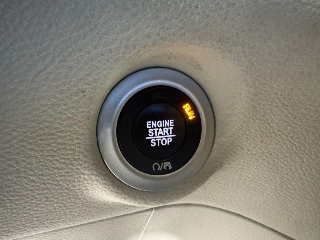 used 2019 Chrysler Pacifica car, priced at $15,995