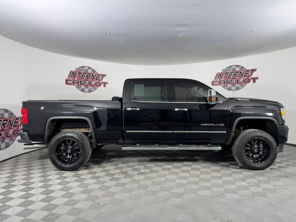 used 2019 GMC Sierra 2500 car, priced at $45,799
