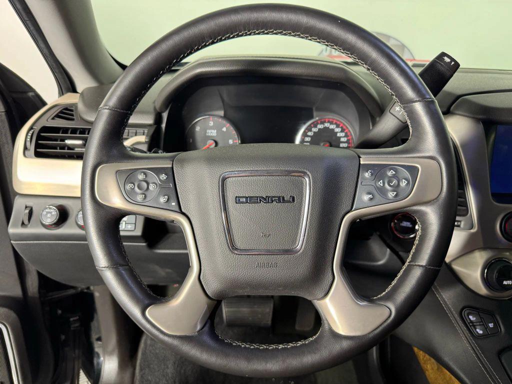 used 2015 GMC Yukon car, priced at $24,987
