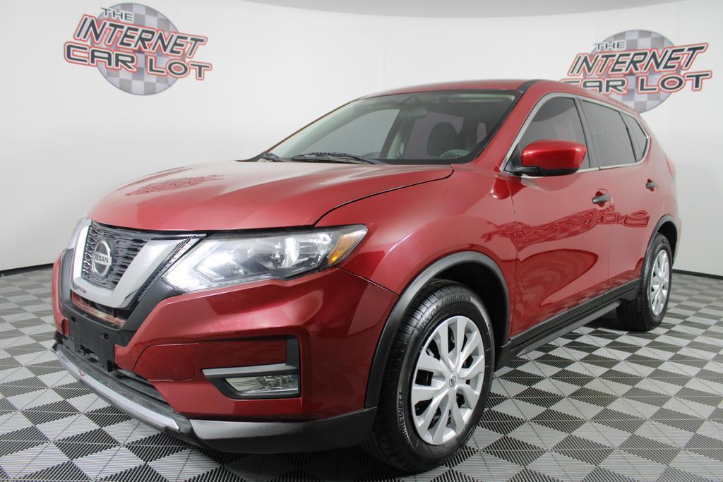 used 2017 Nissan Rogue car, priced at $14,899