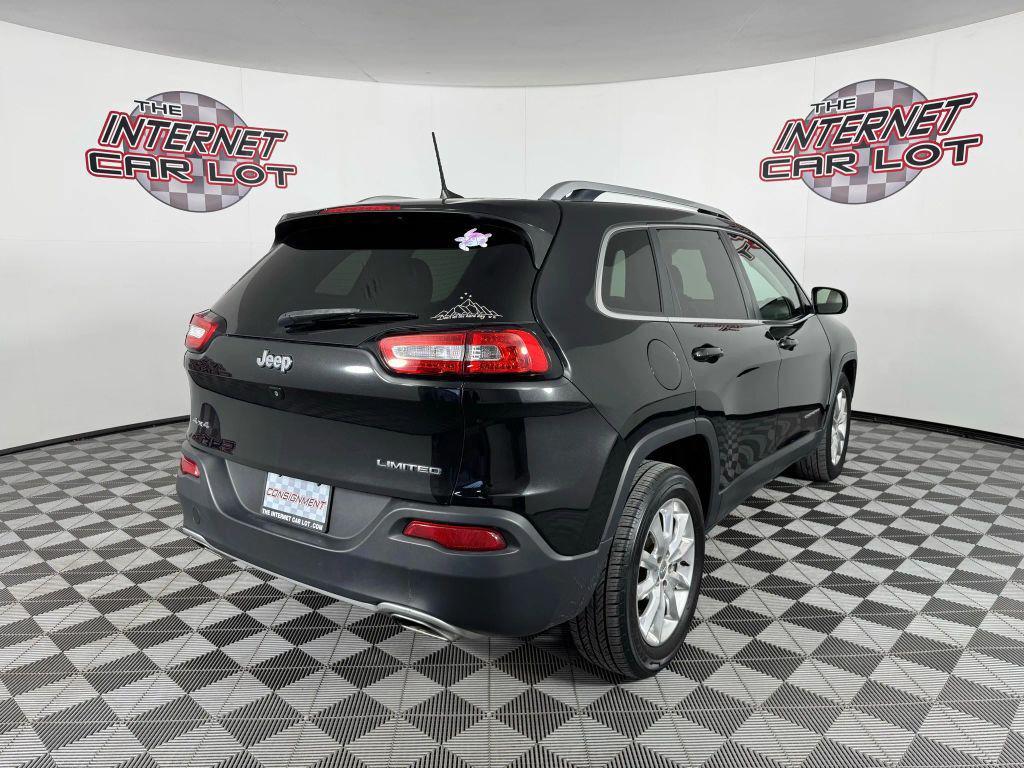 used 2016 Jeep Cherokee car, priced at $11,995