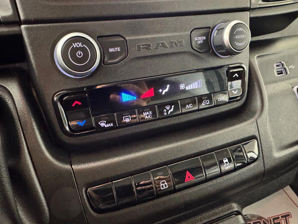 used 2025 Ram ProMaster 3500 car, priced at $43,994