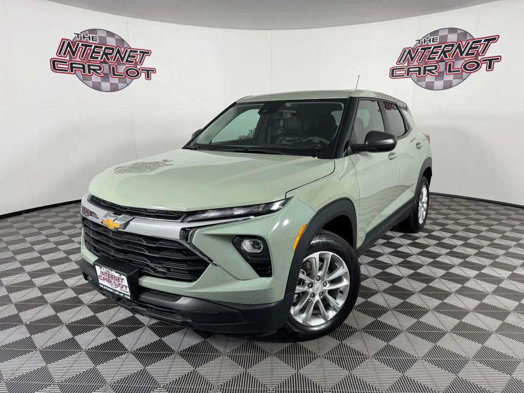used 2025 Chevrolet TrailBlazer car, priced at $18,495