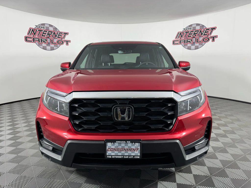 used 2025 Honda Passport car, priced at $28,995