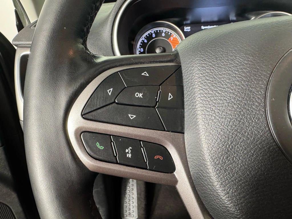 used 2021 Jeep Cherokee car, priced at $15,788