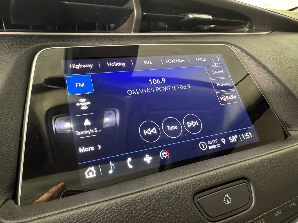 used 2021 Cadillac XT4 car, priced at $17,495