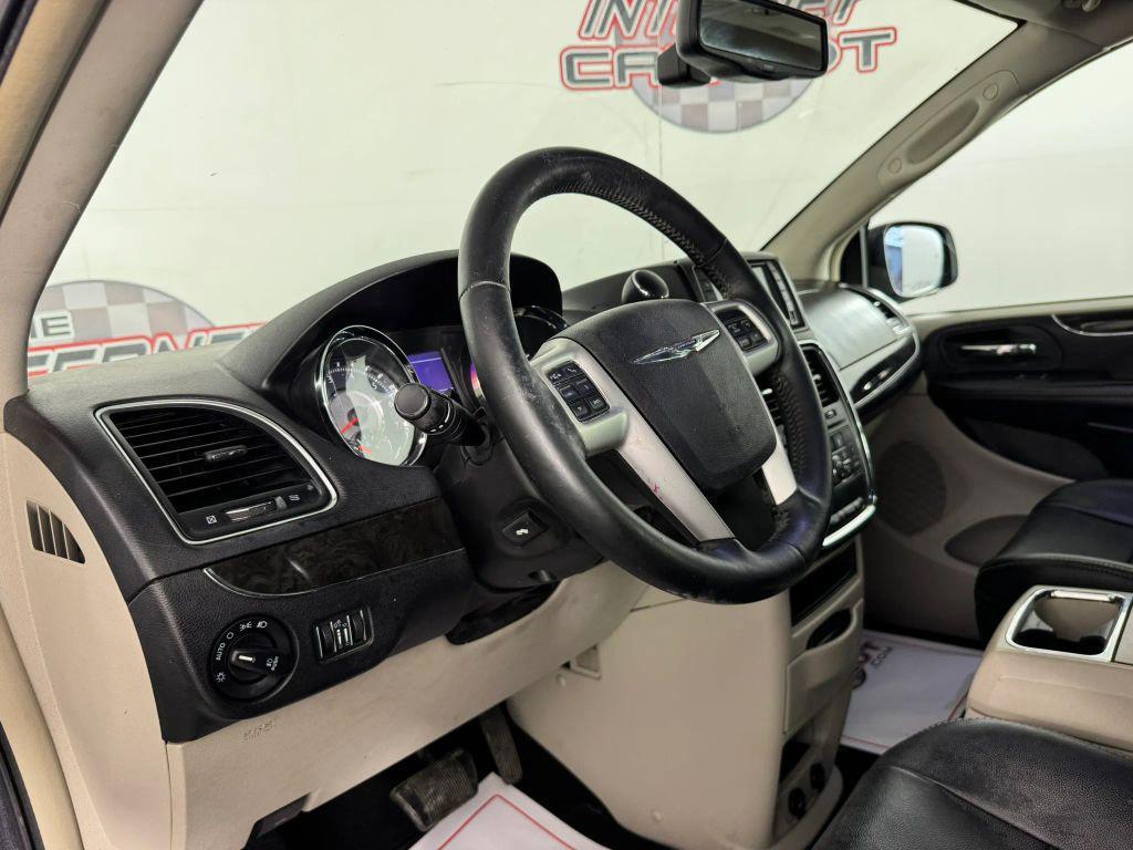 used 2014 Chrysler Town & Country car, priced at $6,494