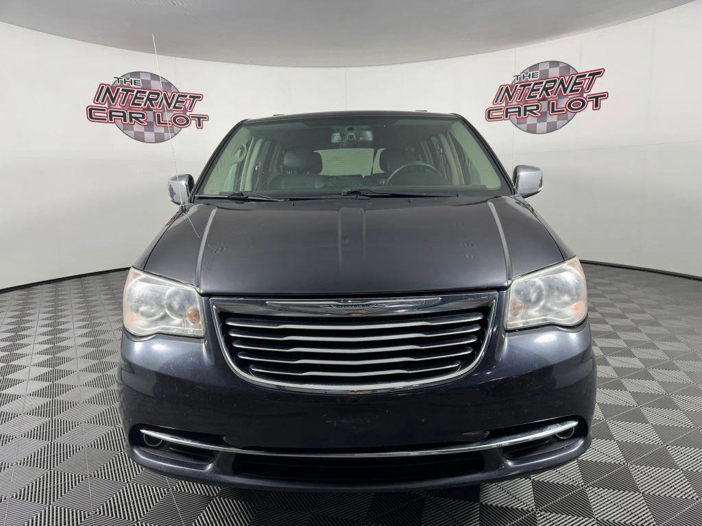 used 2014 Chrysler Town & Country car, priced at $6,494