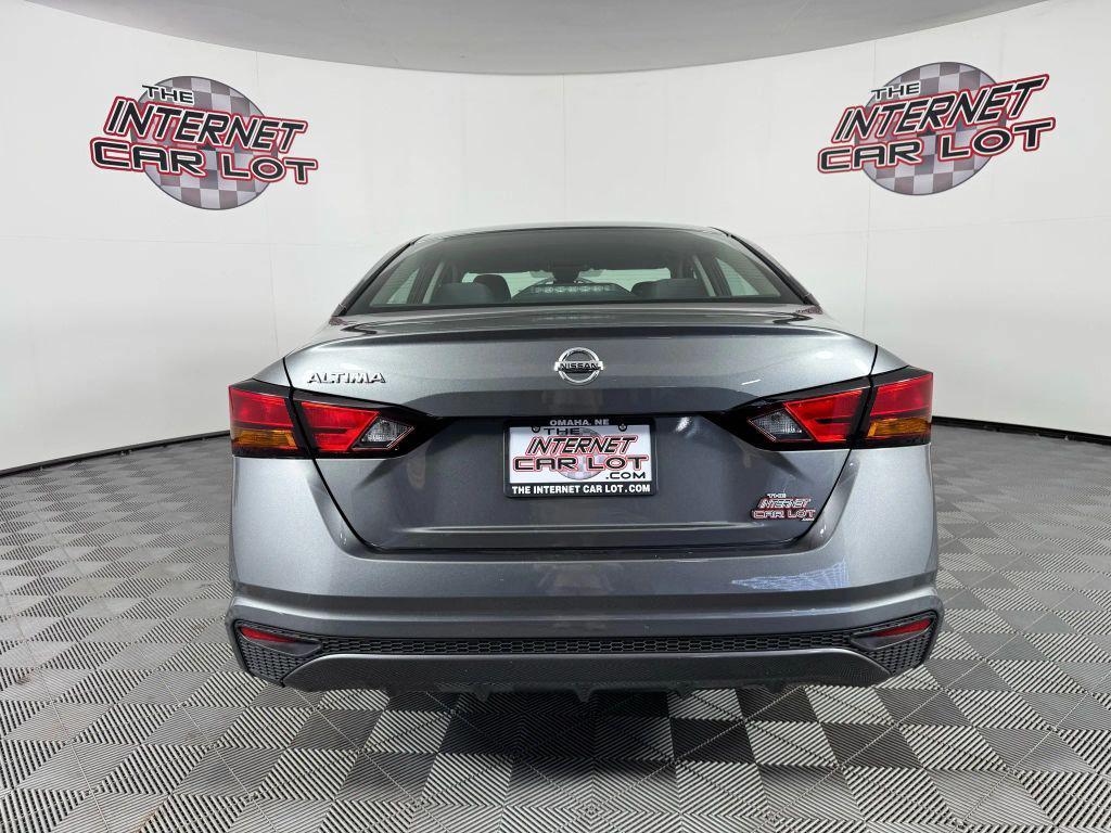 used 2022 Nissan Altima car, priced at $14,995