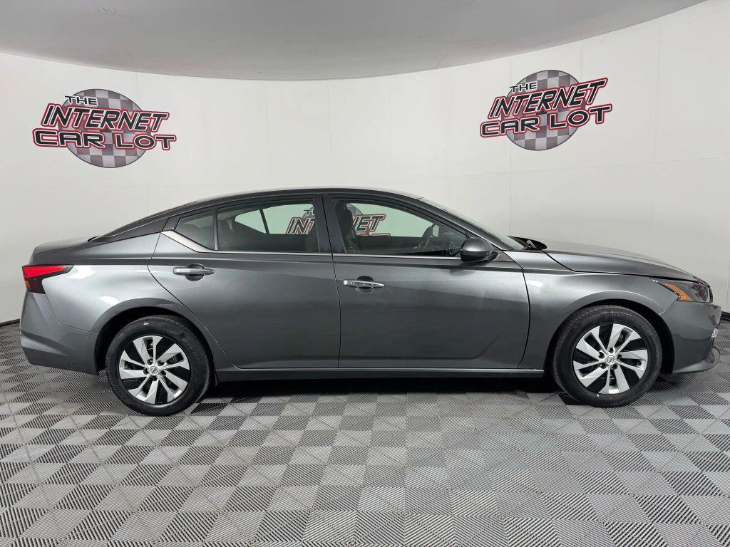 used 2022 Nissan Altima car, priced at $14,995