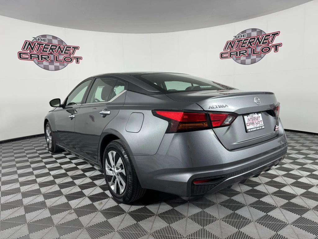 used 2022 Nissan Altima car, priced at $14,995