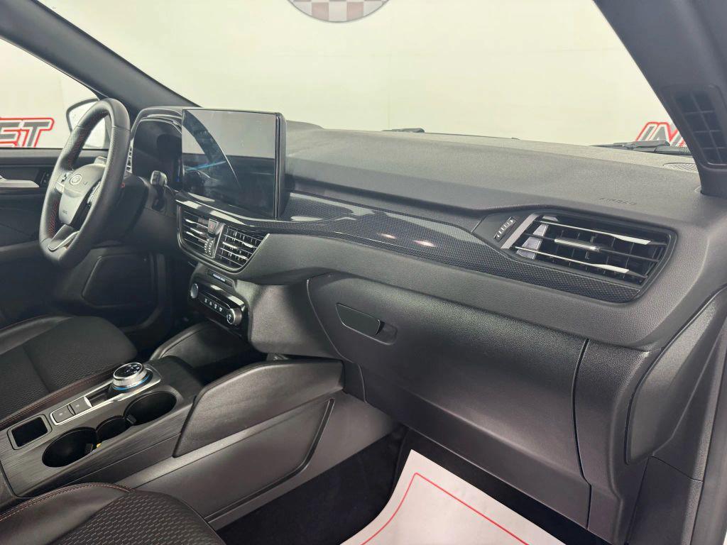 used 2024 Ford Escape car, priced at $18,995