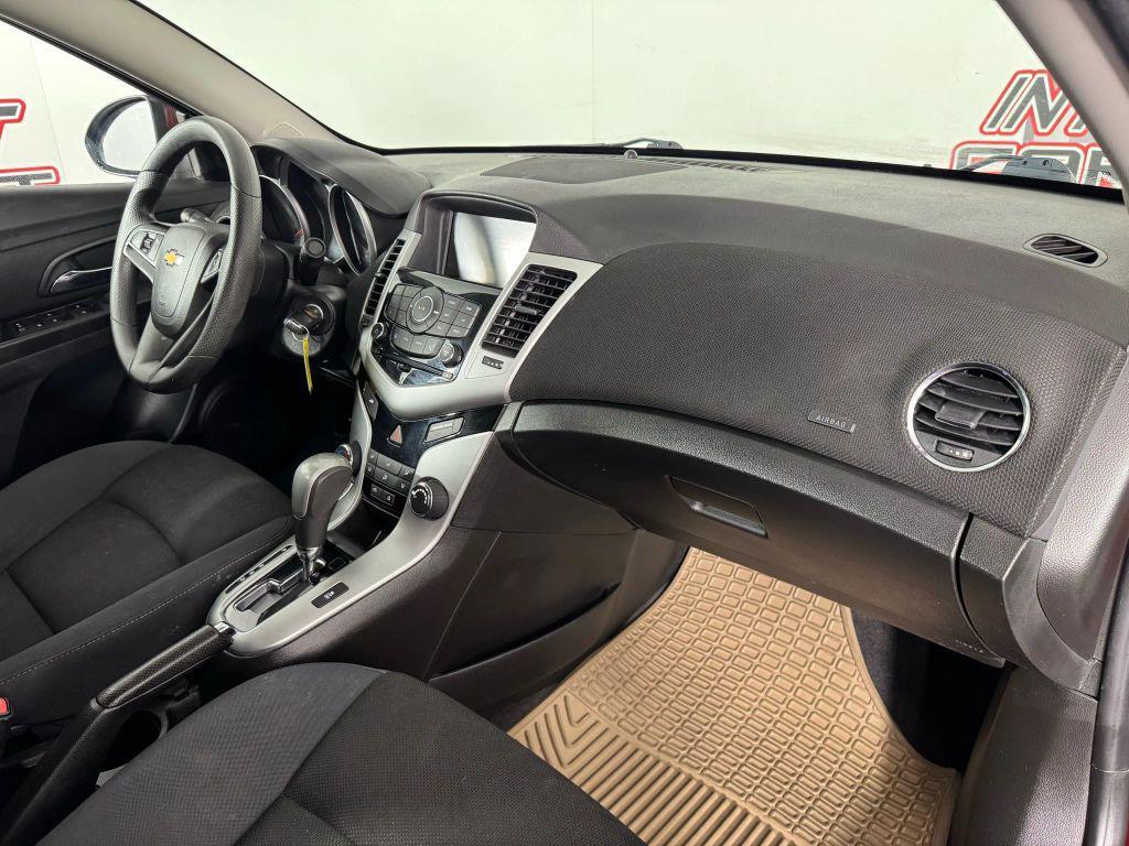 used 2016 Chevrolet Cruze Limited car, priced at $7,995