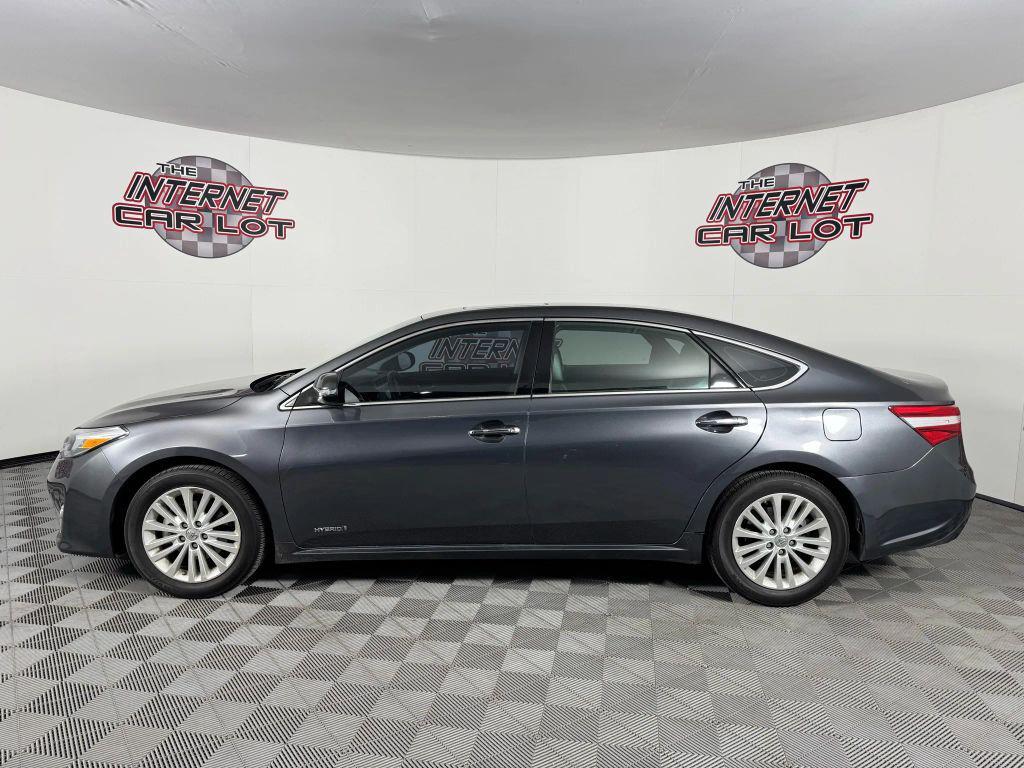 used 2013 Toyota Avalon Hybrid car, priced at $11,995