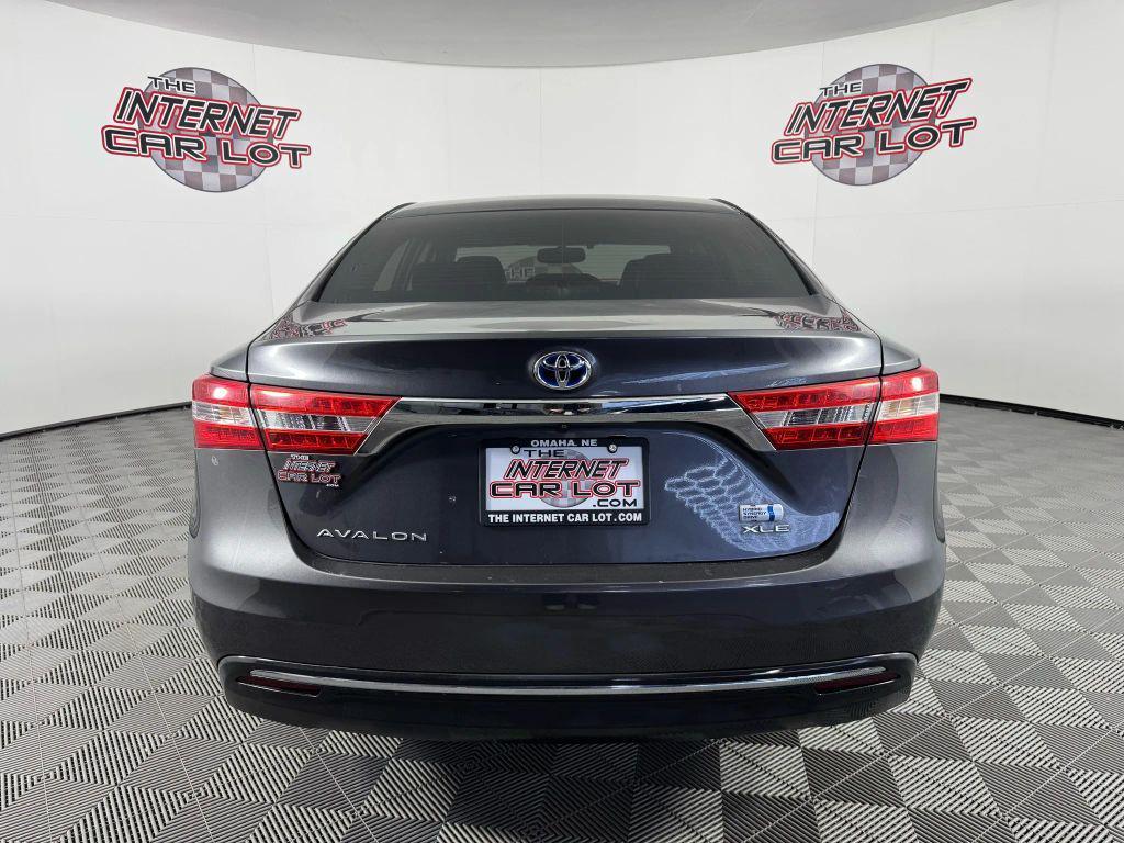 used 2013 Toyota Avalon Hybrid car, priced at $11,995