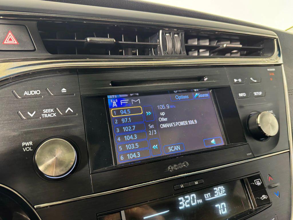 used 2013 Toyota Avalon Hybrid car, priced at $11,995