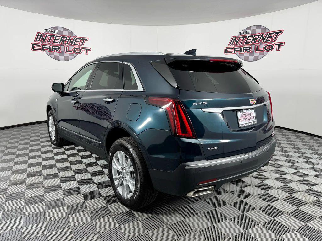 used 2025 Cadillac XT5 car, priced at $28,495