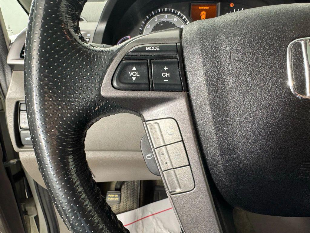 used 2014 Honda Odyssey car, priced at $7,995