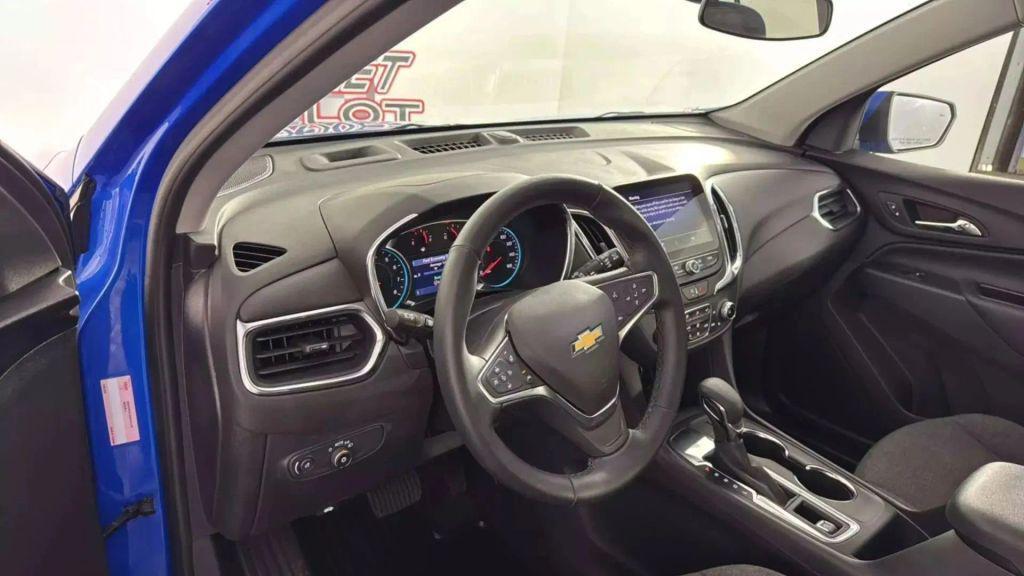 used 2024 Chevrolet Equinox car, priced at $19,495