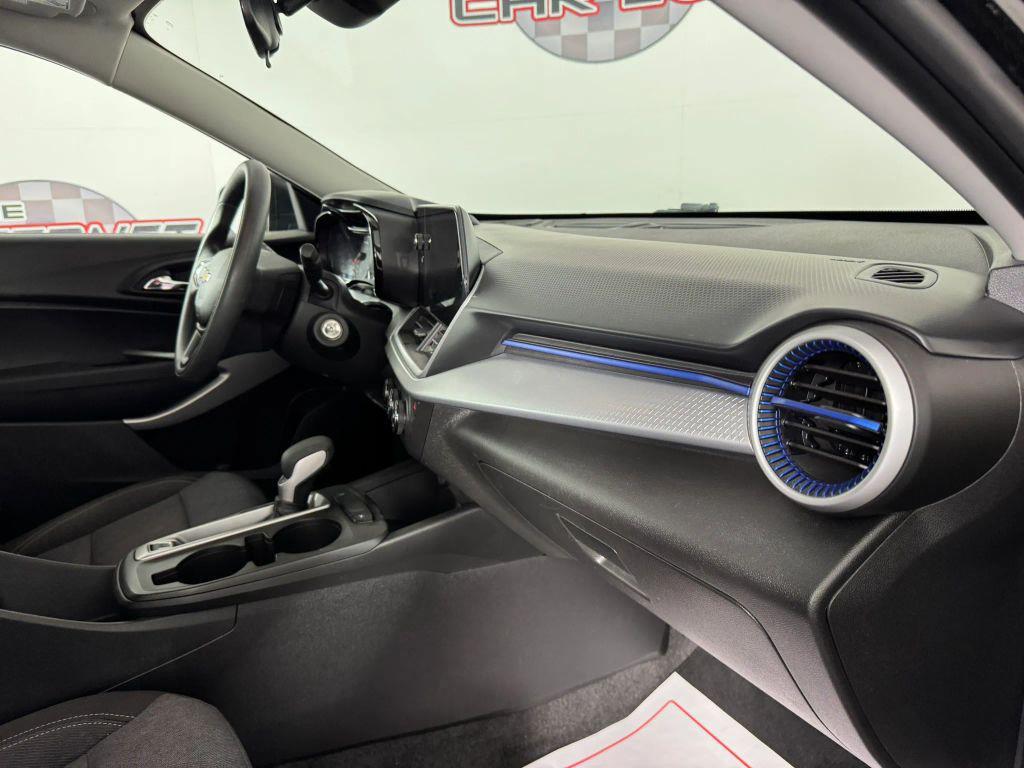 used 2024 Chevrolet Trax car, priced at $15,495