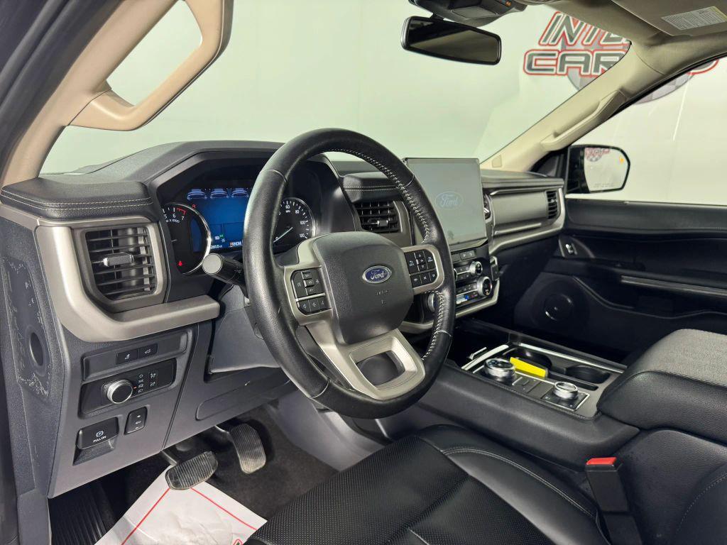 used 2022 Ford Expedition car, priced at $38,995