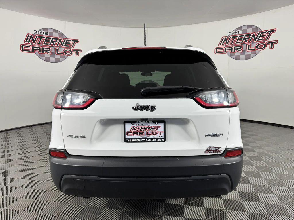used 2019 Jeep Cherokee car, priced at $13,495