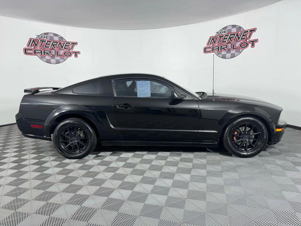 used 2006 Ford Mustang car, priced at $8,995