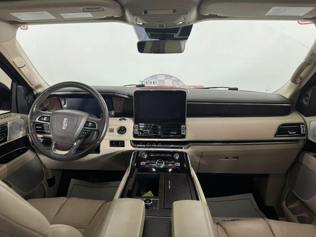 used 2021 Lincoln Navigator car, priced at $39,995