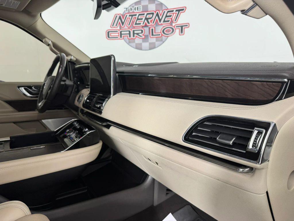 used 2021 Lincoln Navigator car, priced at $39,995