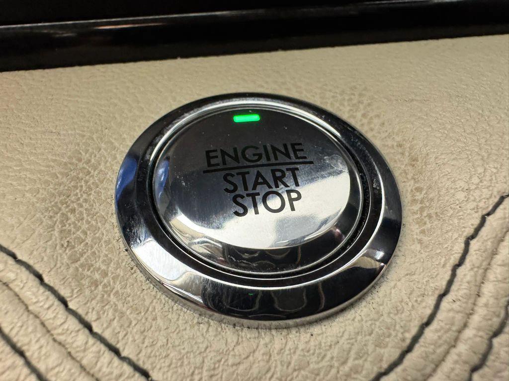 used 2021 Lincoln Navigator car, priced at $39,995