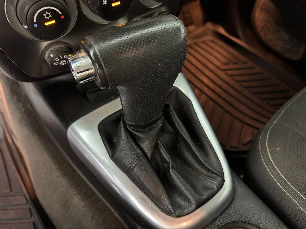 used 2008 Hummer H3 car, priced at $9,995