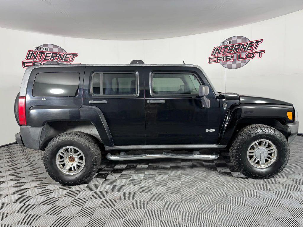 used 2008 Hummer H3 car, priced at $9,995