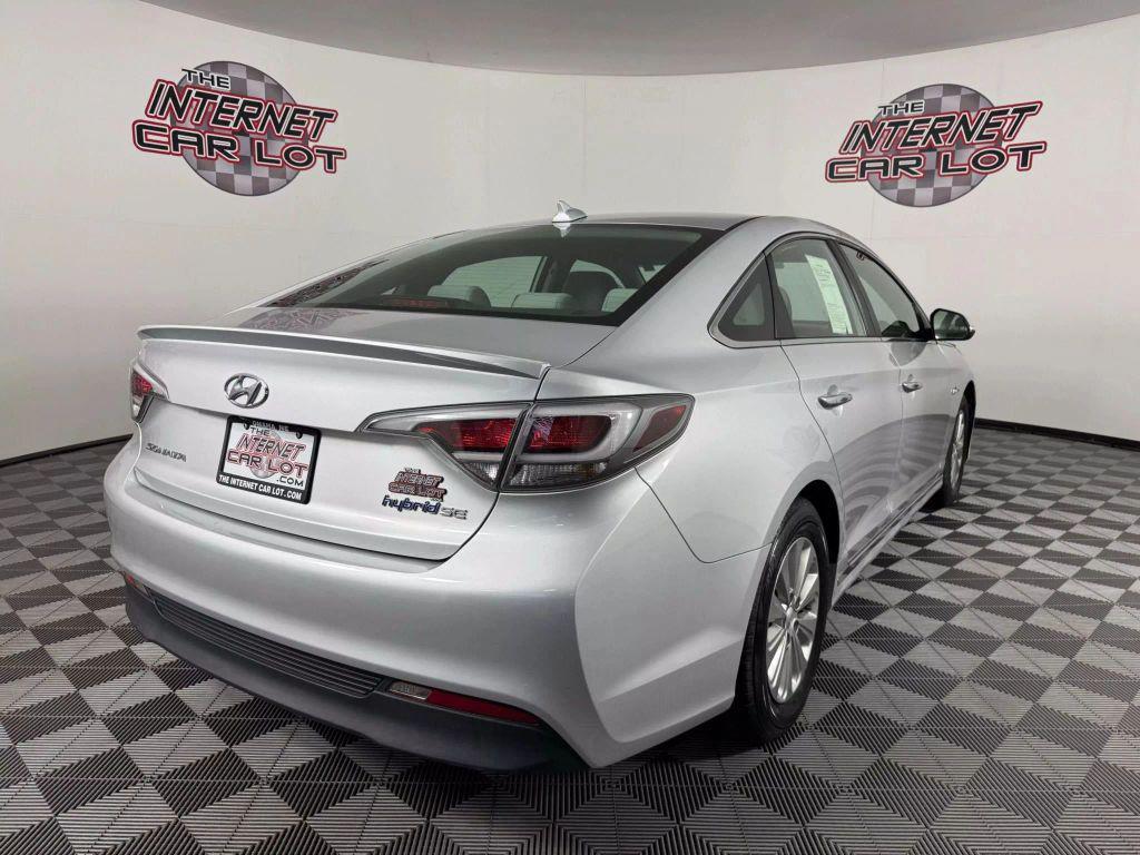 used 2016 Hyundai Sonata Hybrid car, priced at $12,495