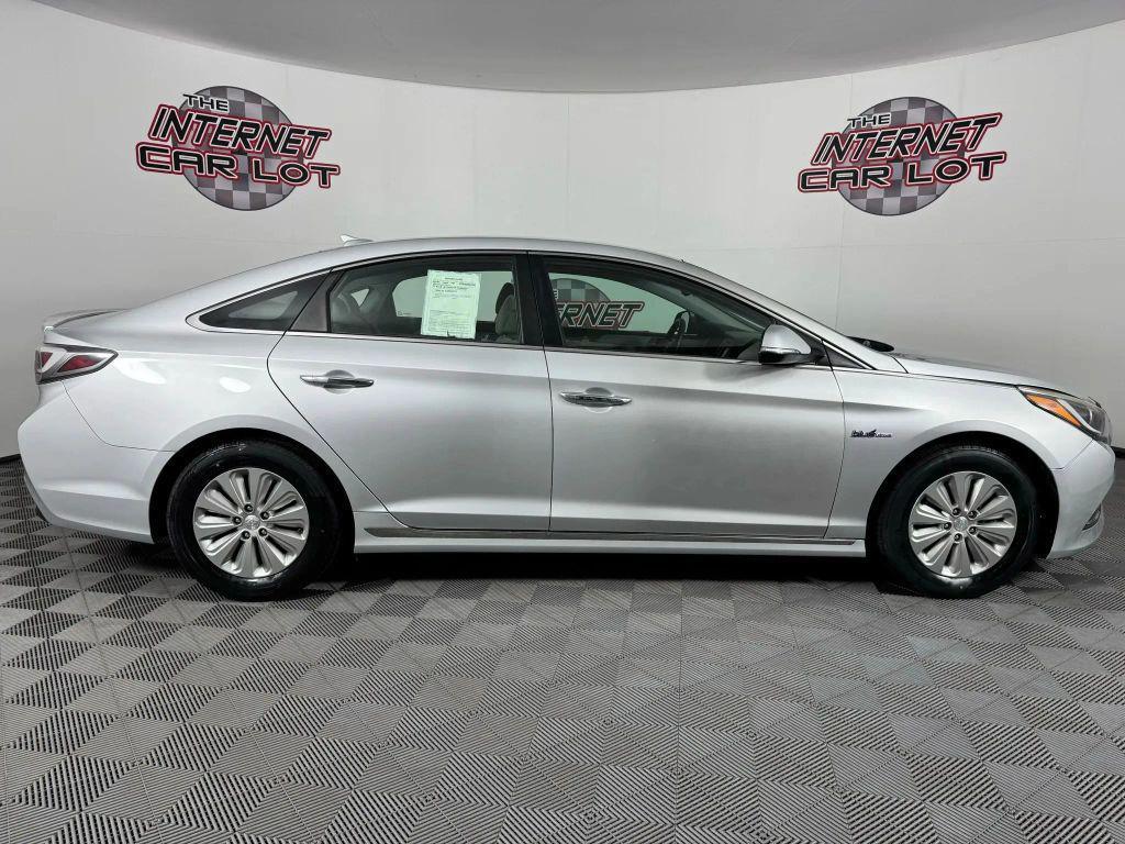 used 2016 Hyundai Sonata Hybrid car, priced at $12,495