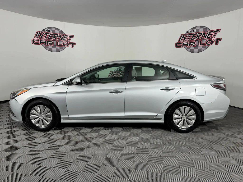 used 2016 Hyundai Sonata Hybrid car, priced at $12,495