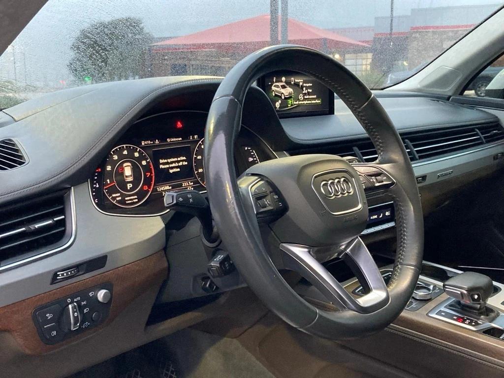 used 2019 Audi Q7 car, priced at $14,951
