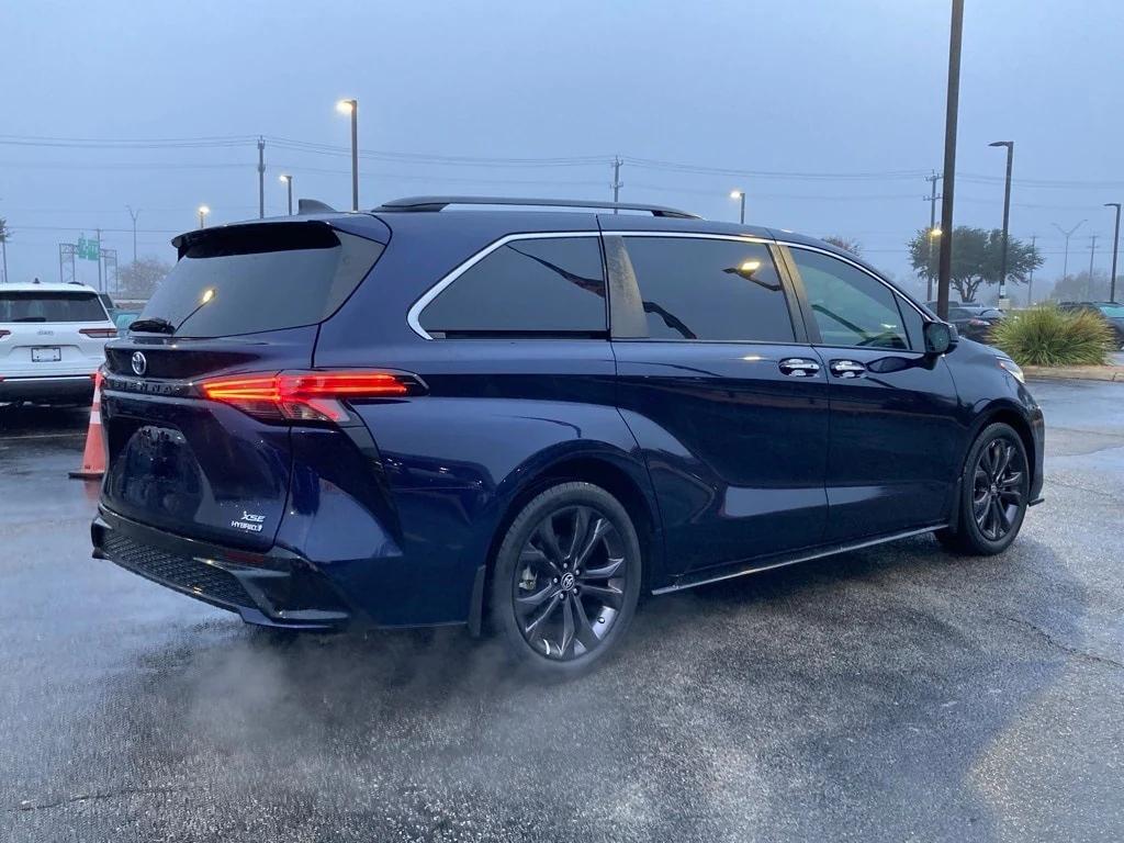 used 2022 Toyota Sienna car, priced at $40,961