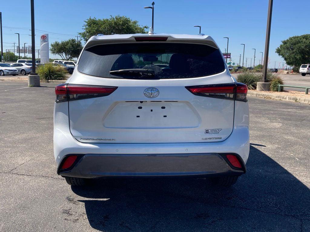 used 2023 Toyota Highlander car, priced at $37,451