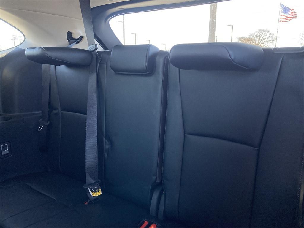 new 2026 Toyota Highlander Hybrid car, priced at $52,720