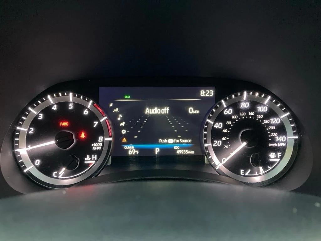 used 2023 Toyota Highlander car, priced at $32,451