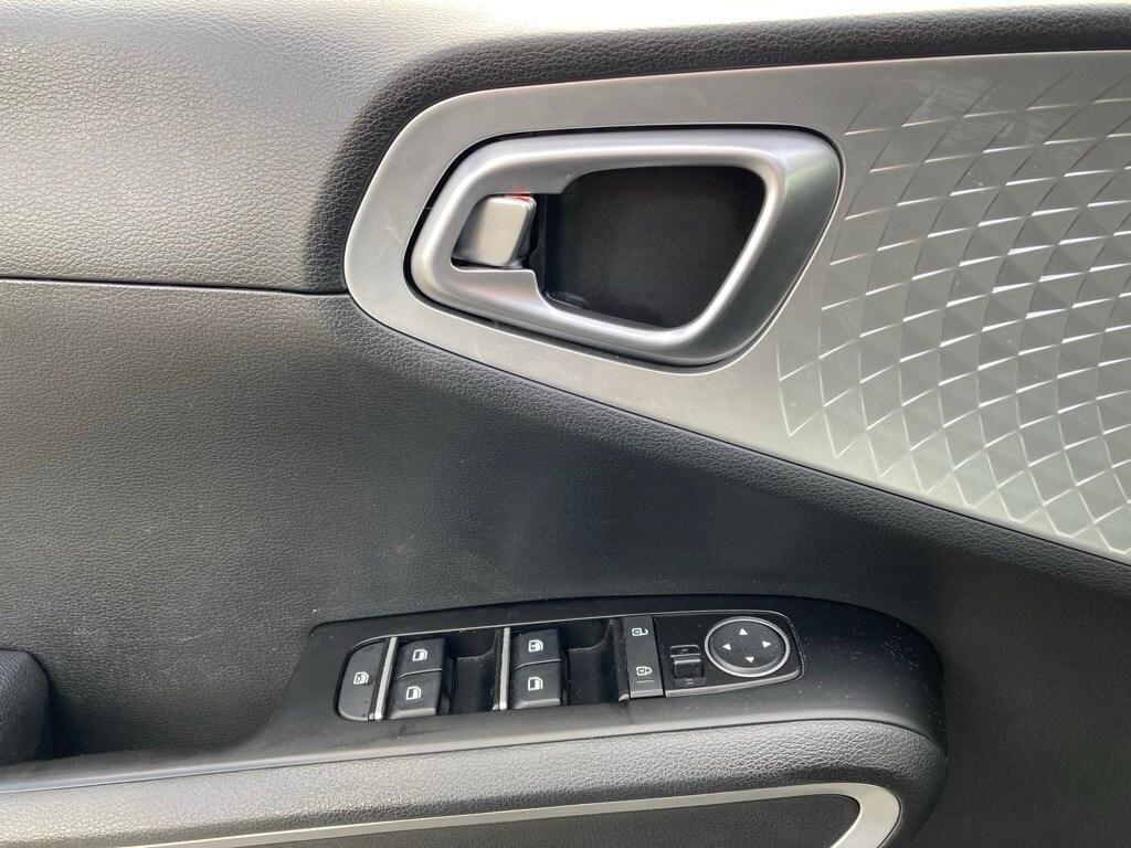 used 2024 Kia Soul car, priced at $15,781