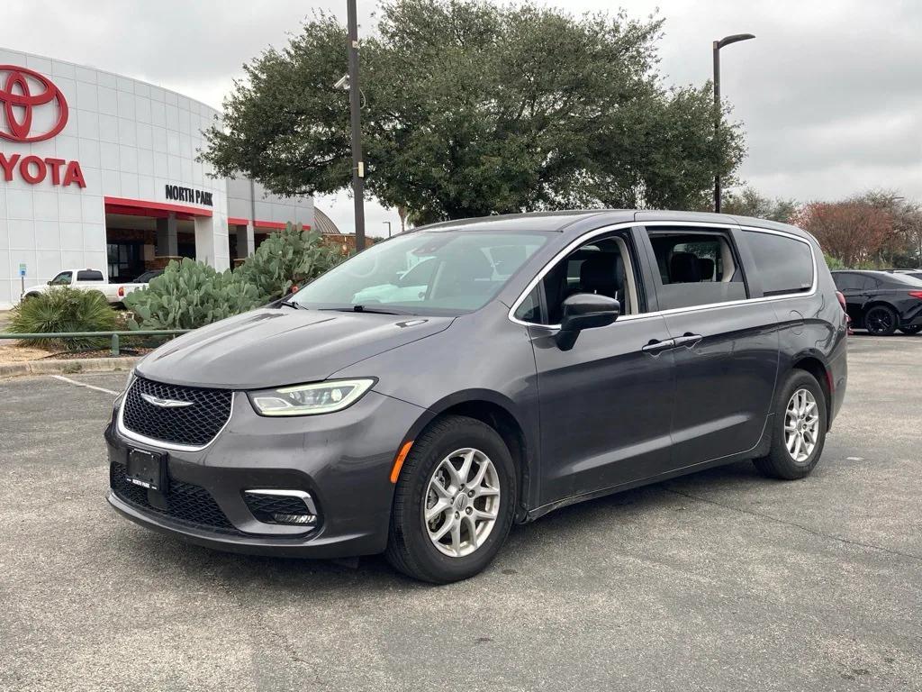 used 2023 Chrysler Pacifica car, priced at $24,791