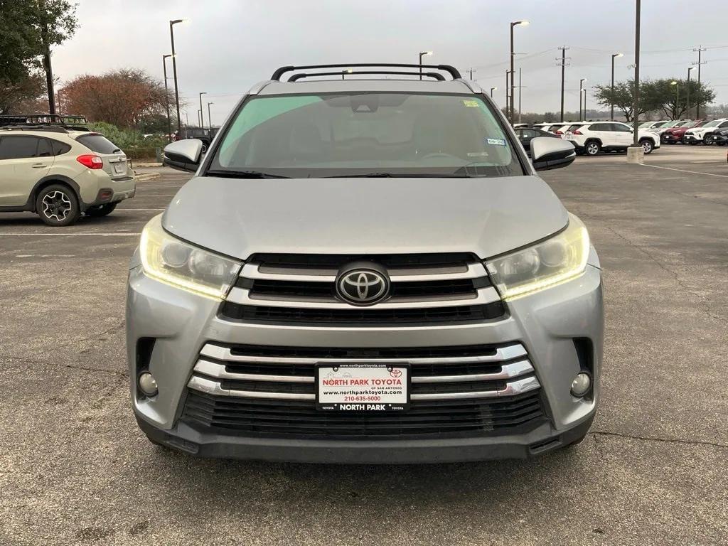 used 2017 Toyota Highlander car, priced at $17,991