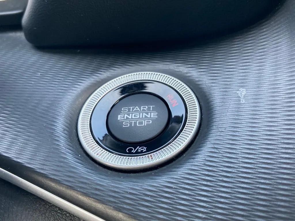 used 2023 Jeep Grand Cherokee car, priced at $22,481