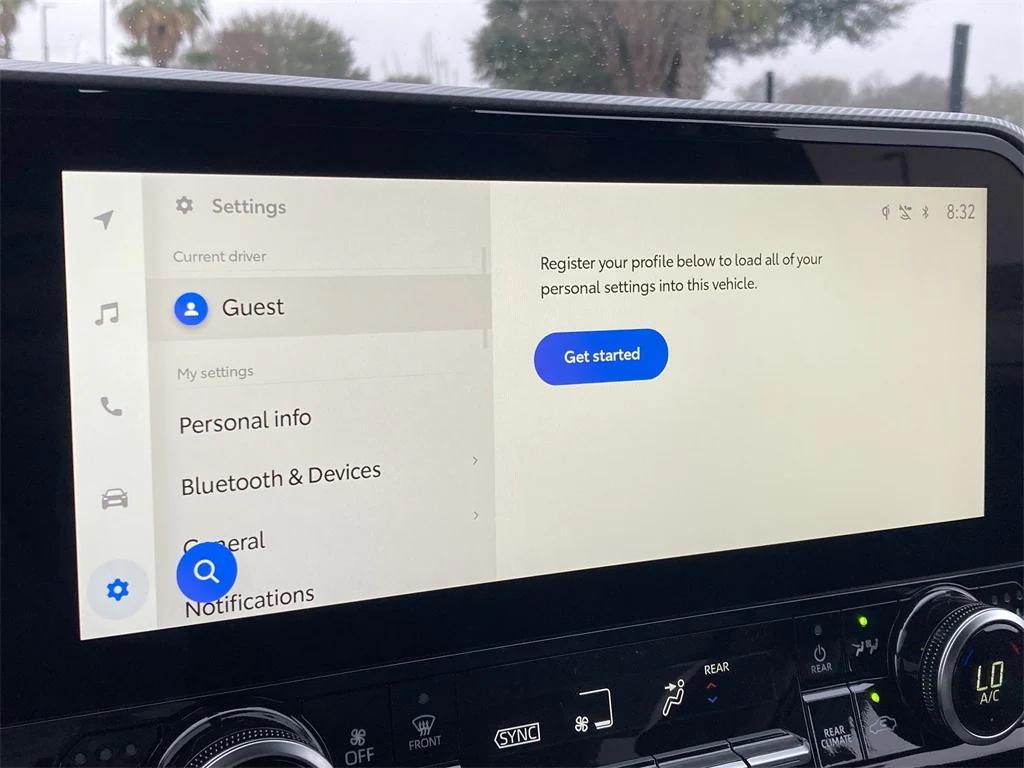 new 2026 Toyota Highlander Hybrid car, priced at $54,826