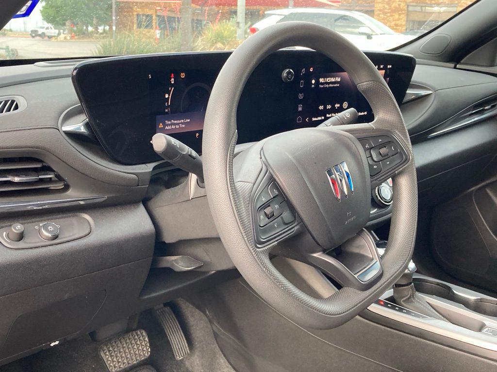 used 2025 Buick Envista car, priced at $20,871