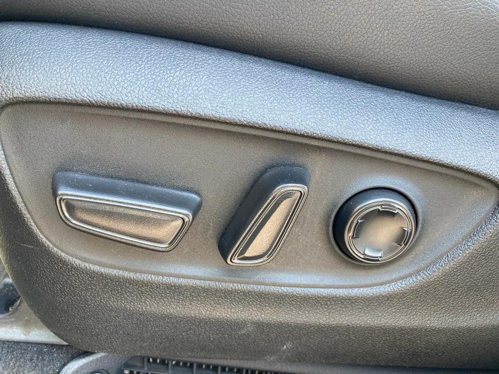 used 2025 Toyota Sienna car, priced at $48,951