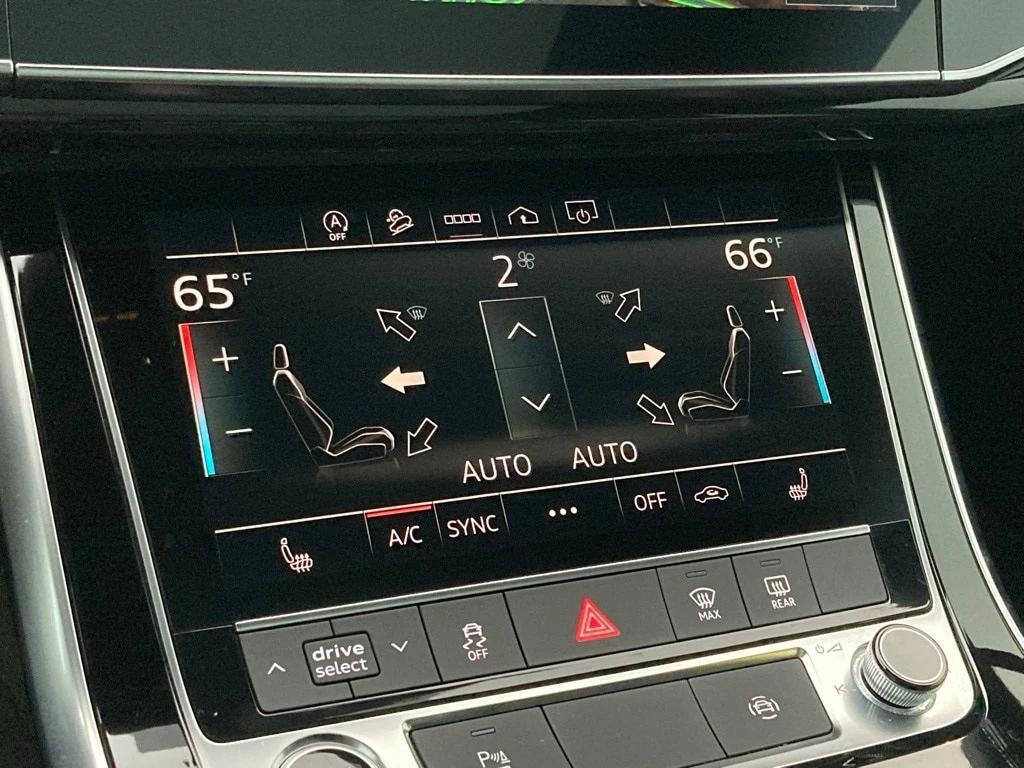 used 2025 Audi Q7 car, priced at $41,321