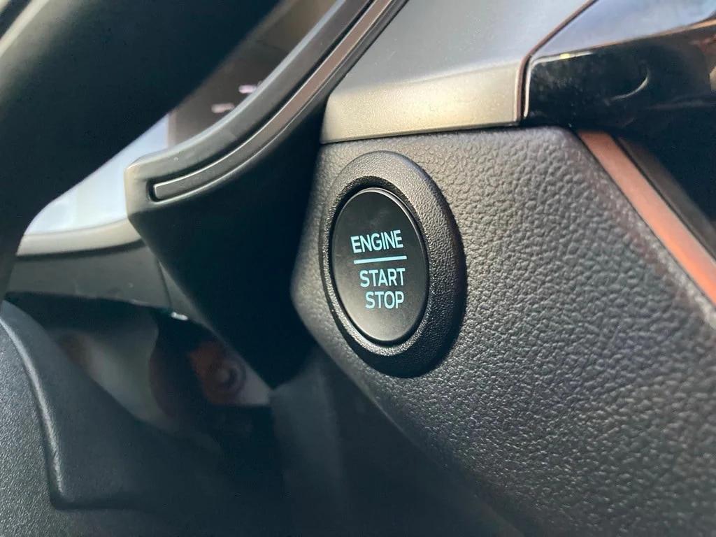 used 2025 Ford Escape car, priced at $23,421