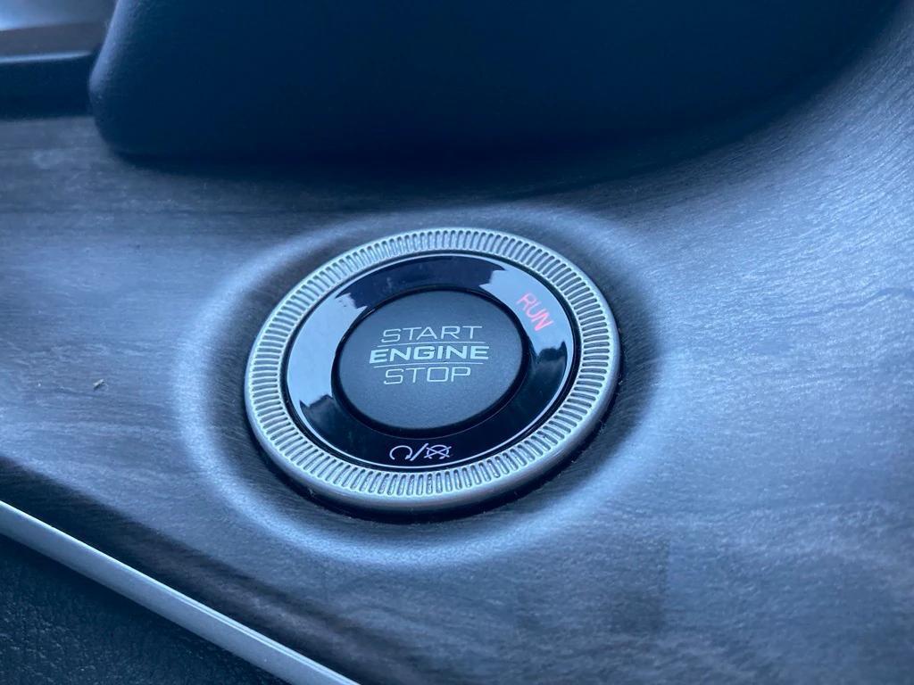 used 2023 Jeep Grand Cherokee L car, priced at $25,991